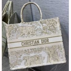 Christian Dior Shopping Bags